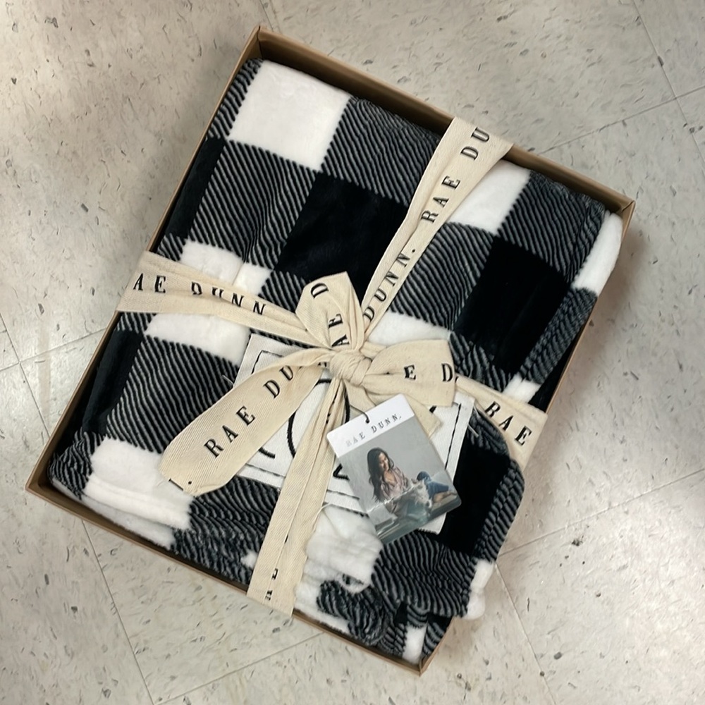 Rae Dunn Buffalo plaid blanket
